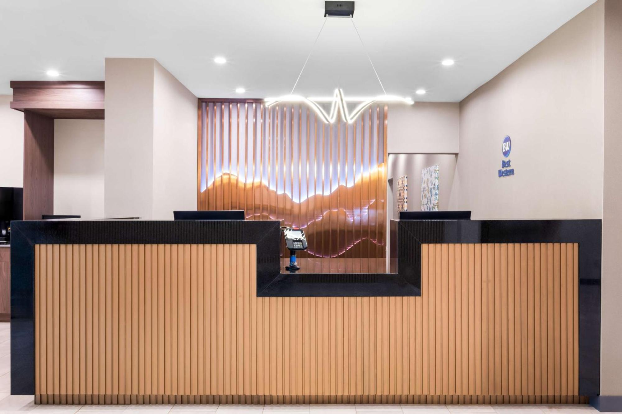 Best Western Niantic - New London, Mystic Area Dış mekan fotoğraf